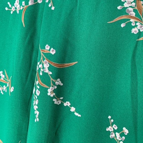 Green Floral Jumpsuit - Picture 5 of 7